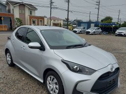 TOYOTA YARIS X 2020