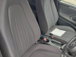 TOYOTA YARIS X 2020