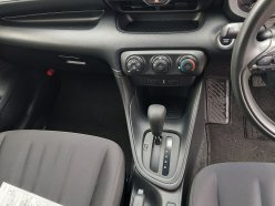 TOYOTA YARIS X 2020
