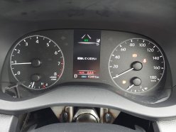 TOYOTA YARIS X 2020