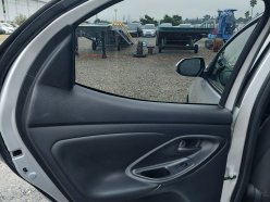 TOYOTA YARIS X 2020