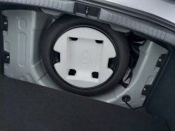 TOYOTA YARIS X 2020
