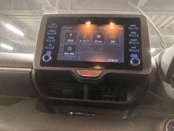 TOYOTA YARIS X 2020