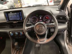 TOYOTA YARIS X 2020