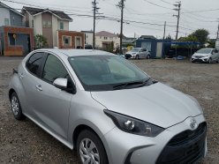 TOYOTA YARIS X 2020