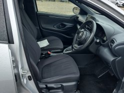 TOYOTA YARIS X 2020