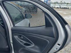 TOYOTA YARIS X 2020