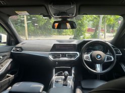 BMW 3 SERIES 320i M Sport 2019