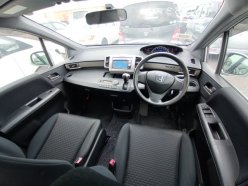 HONDA FREED SPIKE G Just Selection 2011