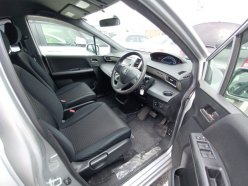 HONDA FREED SPIKE G Just Selection 2011