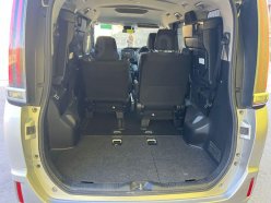 TOYOTA NOAH Hybrid X 2018