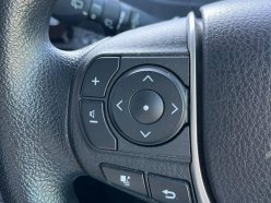 TOYOTA NOAH Hybrid X 2018