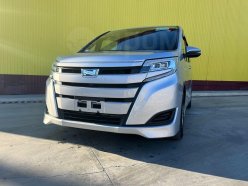 TOYOTA NOAH Hybrid X 2018