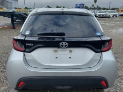 TOYOTA YARIS X 2020