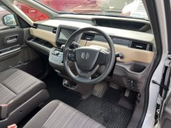 HONDA FREED G 2016