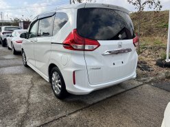 HONDA FREED G 2016