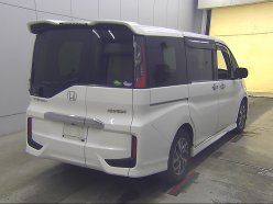HONDA STEPWGN Spada Advanced Package Alpha 8 seater 2016