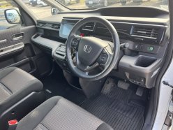 HONDA STEPWGN Spada Advanced Package Alpha 8 seater 2016