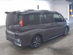 HONDA STEPWGN SPADA 2017