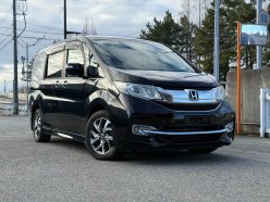 HONDA STEPWGN SPADA 2015