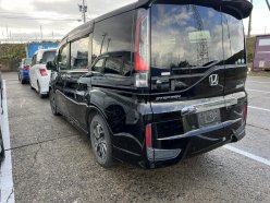 HONDA STEPWGN SPADA 2015