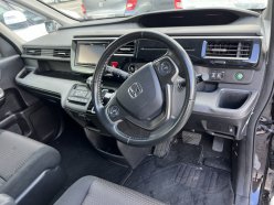 HONDA STEPWGN SPADA 2015