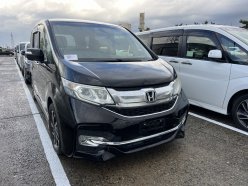 HONDA STEPWGN SPADA 2015