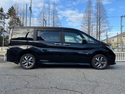 HONDA STEPWGN SPADA 2015