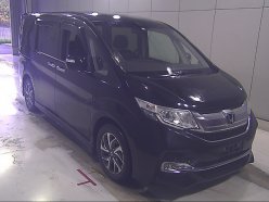 HONDA STEPWGN SPADA 2015