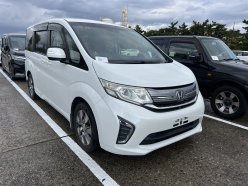 HONDA STEPWGN G-EX 2015