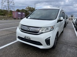 HONDA STEPWGN G-EX 2015