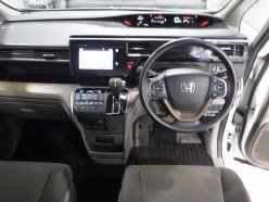 HONDA STEPWGN G-EX 2015