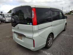 HONDA STEPWGN G 2015
