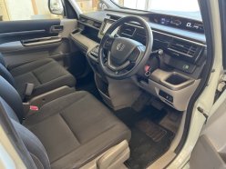 HONDA STEPWGN B 2015