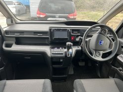 HONDA STEPWGN SPADA 2015