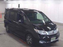 HONDA STEPWGN SPADA 2015