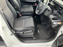 HONDA STEPWGN Spada Advanced Package Alpha 2015