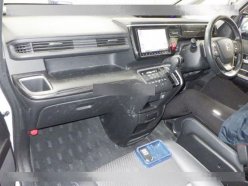 HONDA STEPWGN SPADA COOL SPIRIT 4WD 2016