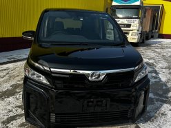 TOYOTA VOXY X 2018
