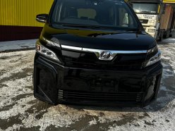 TOYOTA VOXY X 2018