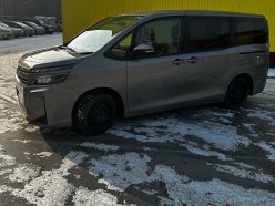 TOYOTA VOXY X 2020