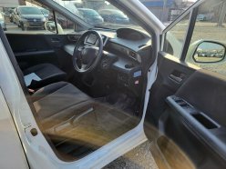 HONDA FREED 4WD G JUST ION 7 PERSON 2012