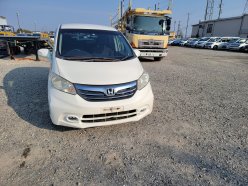 HONDA FREED 4WD G JUST ION 7 PERSON 2012