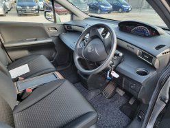 HONDA FREED SPIKE G JUST ION 2011