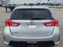 TOYOTA AURIS 150X 2012