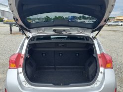 TOYOTA AURIS 150X 2012