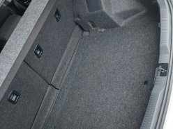 TOYOTA AURIS 150X 2012