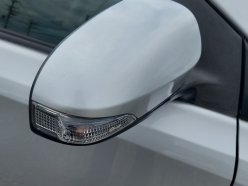 TOYOTA AURIS 150X 2012