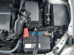 TOYOTA AURIS 150X 2012