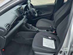 TOYOTA YARIS Х 2020